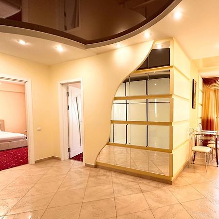 Luxury Apartment In New Building Chişinău Extérieur photo